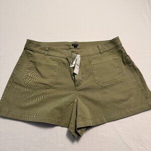 J.Crew Patch-Pocket Chino Shorts - Size 16 - MF0250